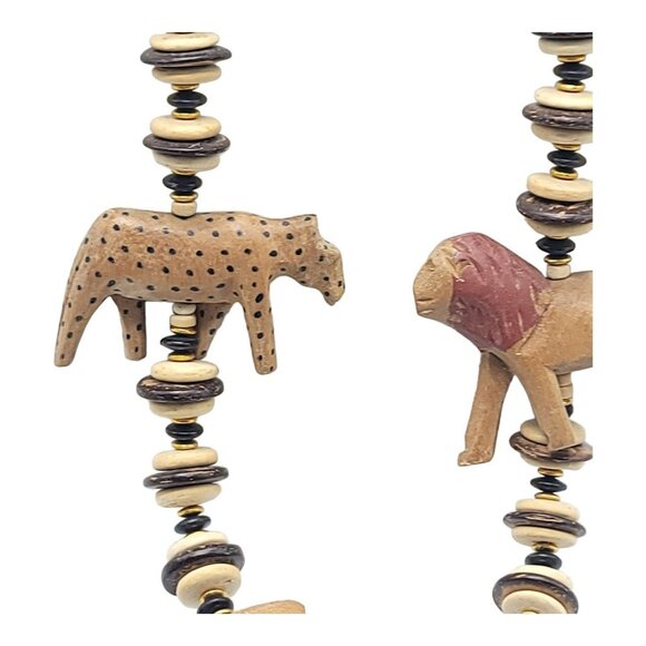 African Vintage Tribal BOHO Wood Animal Beaded Necklace Lion Elephant Cheetah - Picture 2 of 5